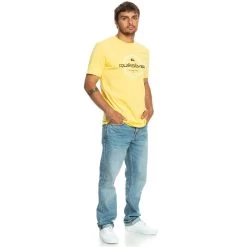 T-SHIRT QUIKSILVER PASS THE PRIDE JAUNE
